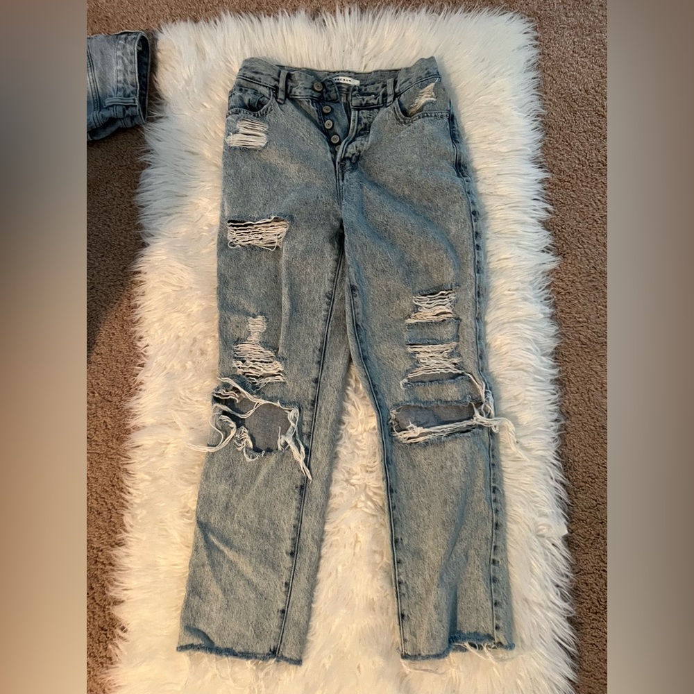 Pacsun size 24 high rise straight ripped jeans